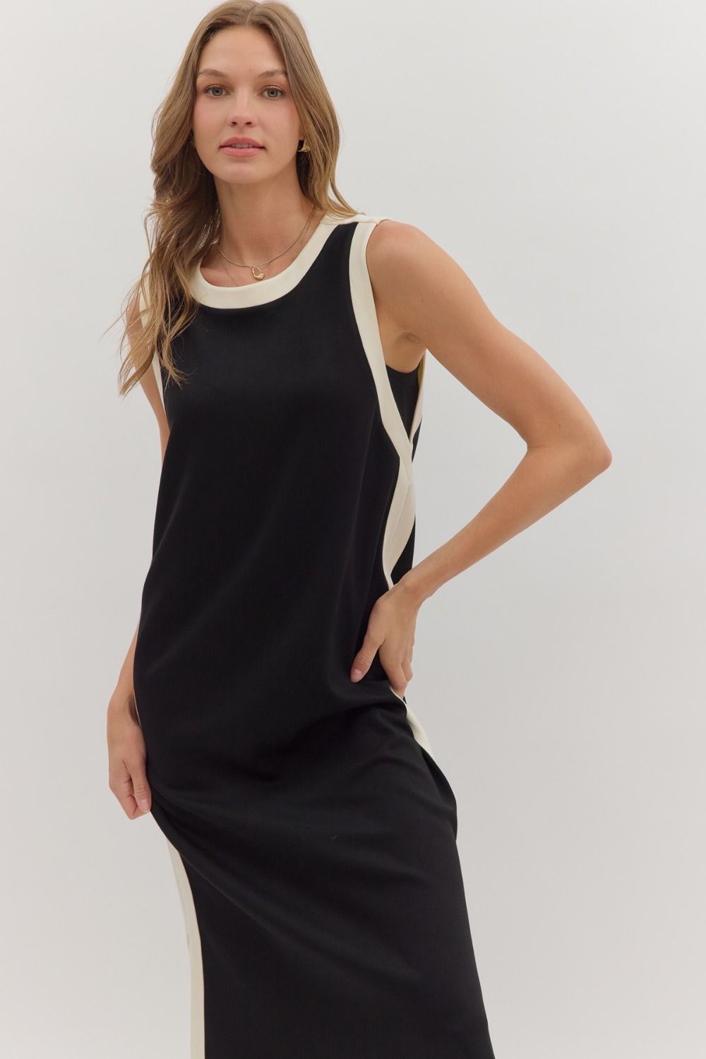 Black Sleeveless Midi