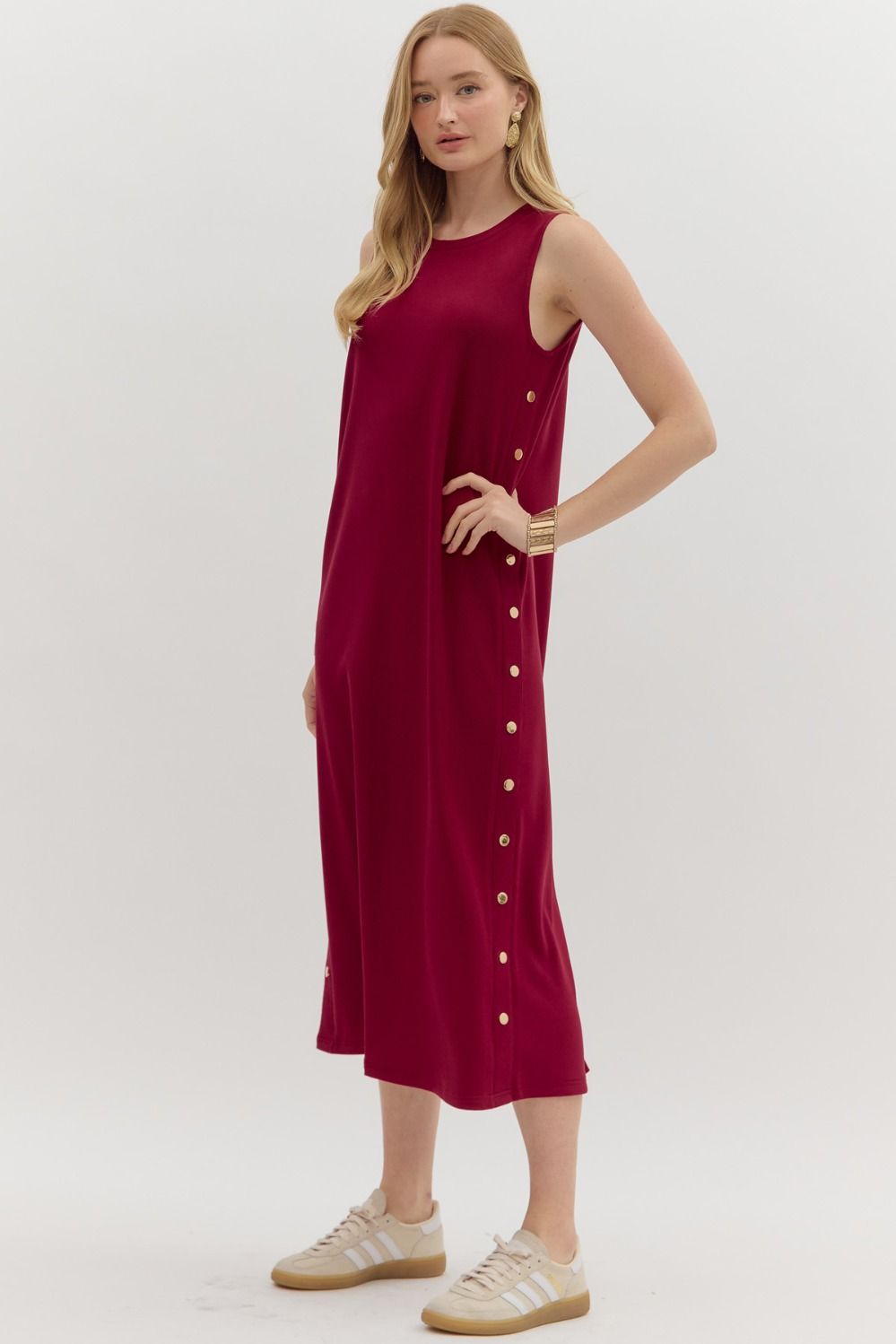 Red Essential Maxi
