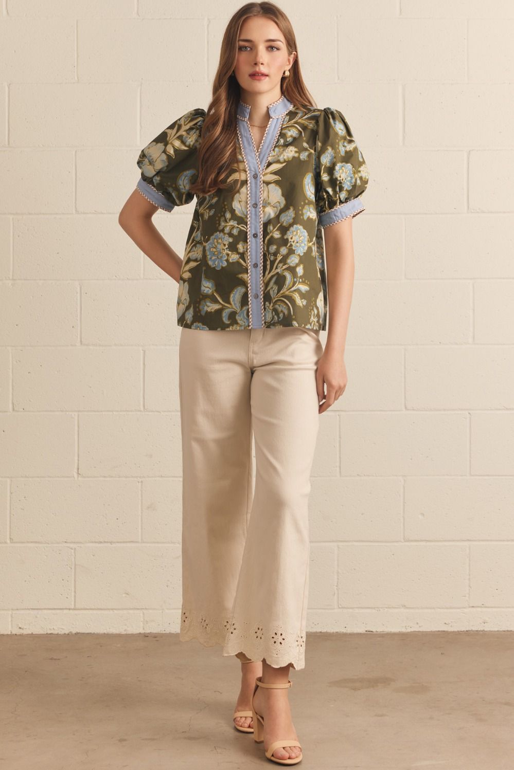Olive & Ivy Top