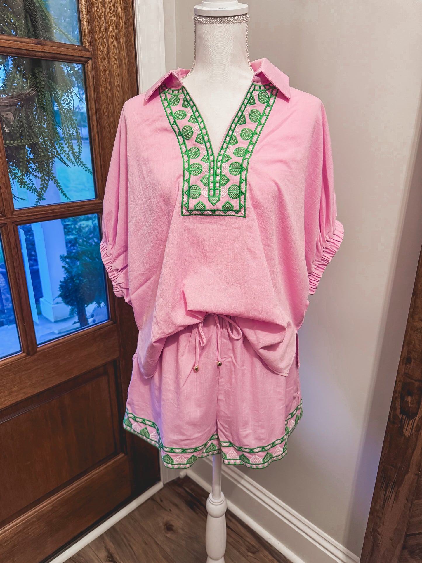Pink Geometric Set