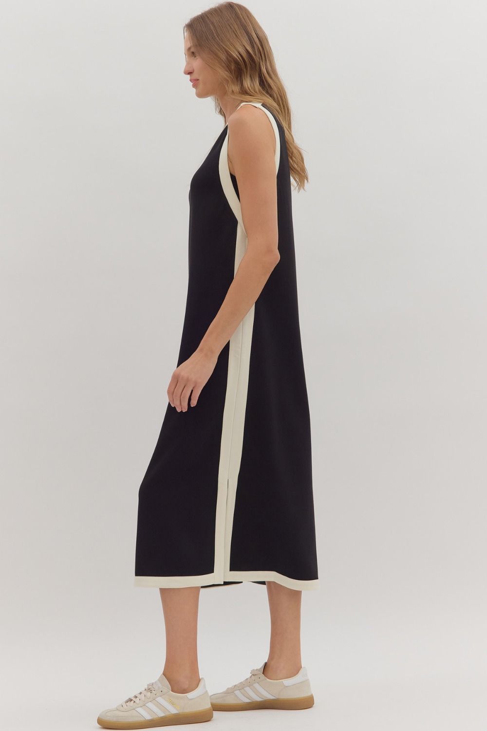 Black Sleeveless Midi